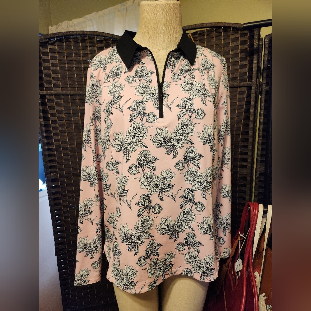 Belyn Key Pink Floral Zip Up Pullover